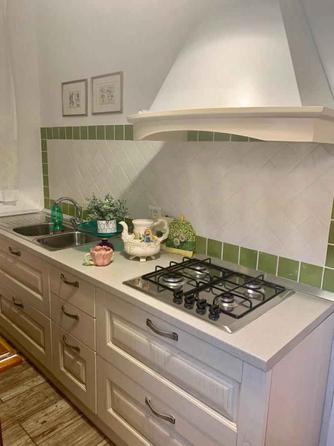 Casa Caterina In Centro Leilighet Sindia Eksteriør bilde