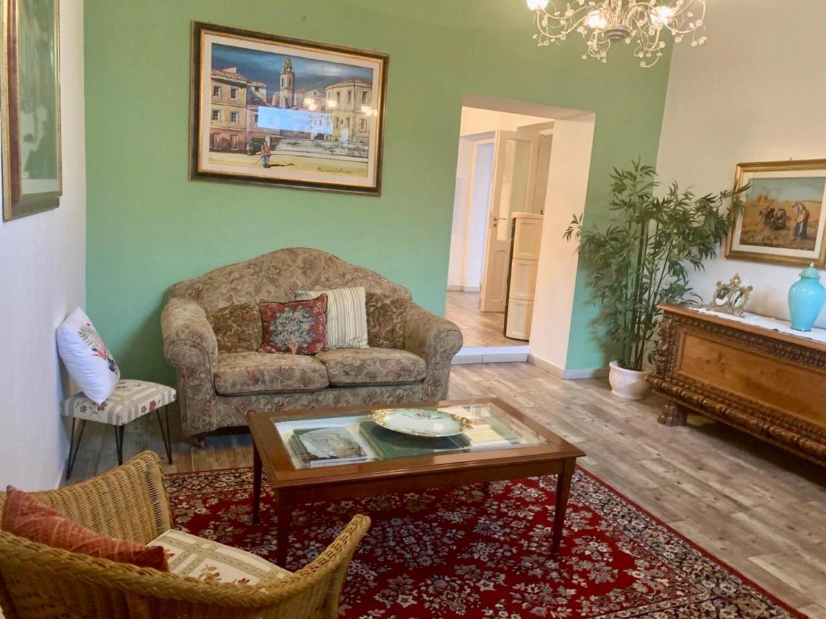 Casa Caterina In Centro Leilighet Sindia Eksteriør bilde